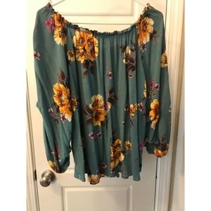 Jeanette Plus Women’s 2X Floral Peasant Top